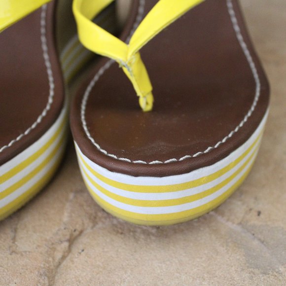 Tommy Hilfiger Heel Sandal - Picture 8 of 9